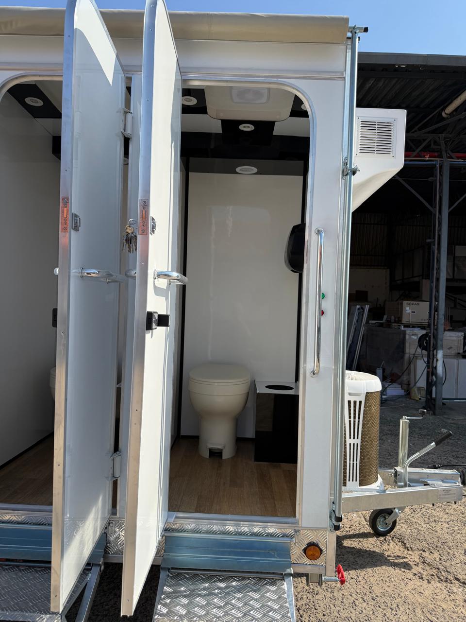 RT 350 Banheiro 06 box - pias externas